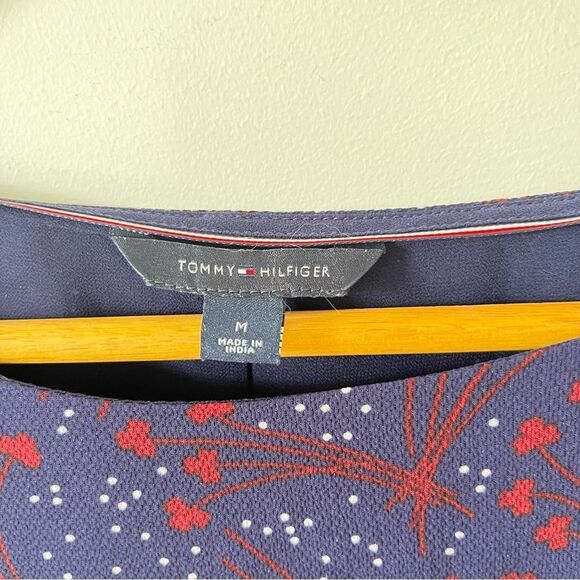 Tommy Hilfiger Navy Red Floral Print Scoop Neckline Bell Sleeves Blouse - Picture 3 of 6